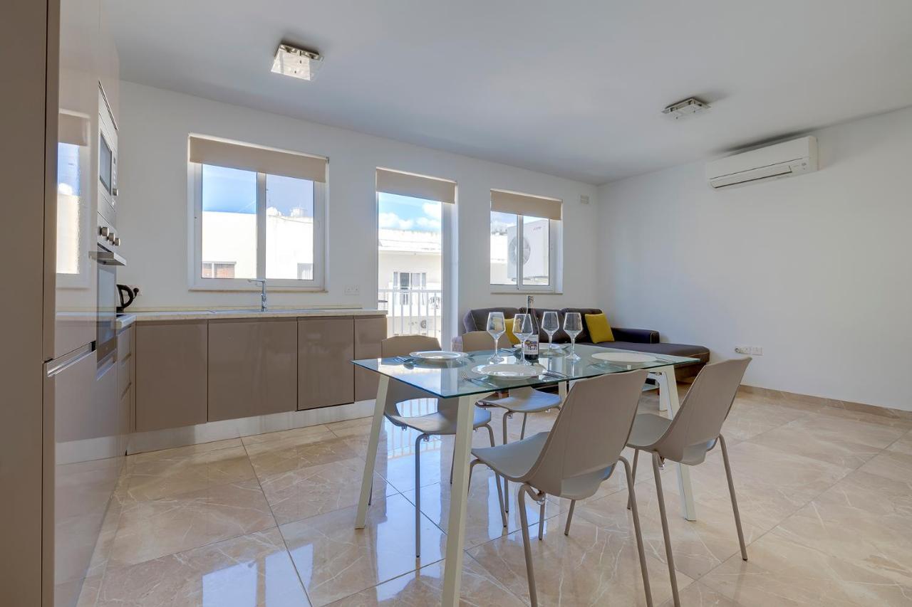 Modern 2Br Apartment In Central St Julian'S San Ġiljan Exterior foto